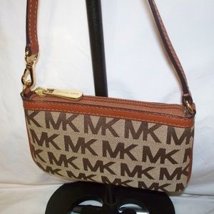 Michael Kors JS Siganture Bg/Eb/Luggage Wristlet